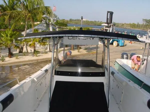 Slide: The Image of Century 3200 Center Console 2002 - 9