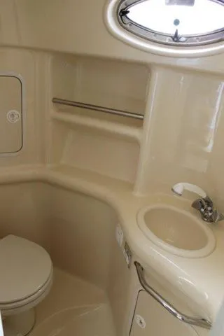 Slide: The Image of Sea Ray 310 Sundancer 2001 - 6