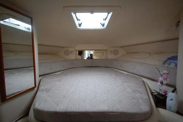 Slide: The Image of Sea Ray 340 Sundancer 2002 - 4