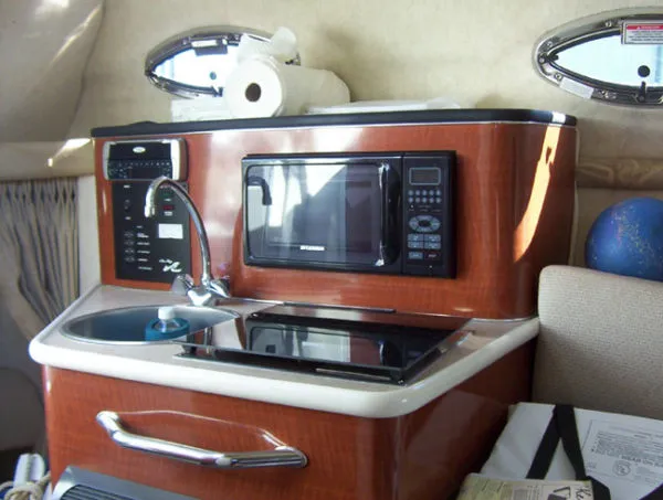 Slide: The Image of Sea Ray 240 Sundancer 2003 - 1