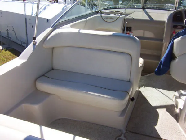 Slide: The Image of Sea Ray 240 Sundancer 2003 - 10