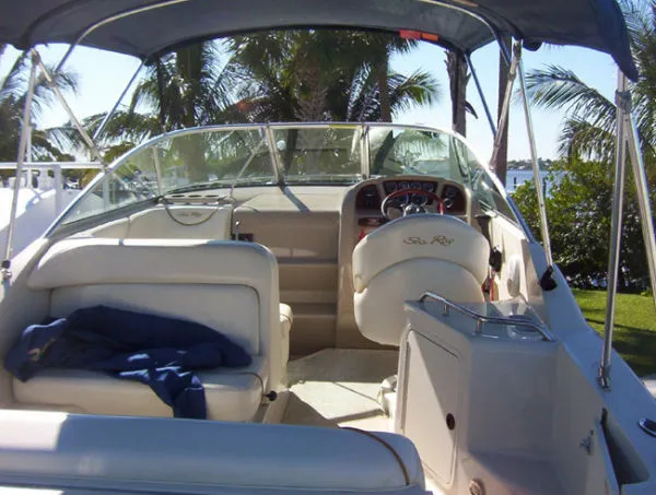 Slide: The Image of Sea Ray 240 Sundancer 2003 - 11