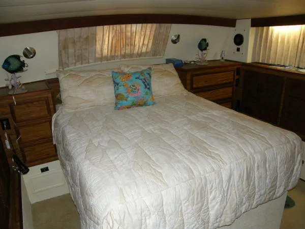 Slide: The Image of Viking *Aft Cabin* 1980 - 7