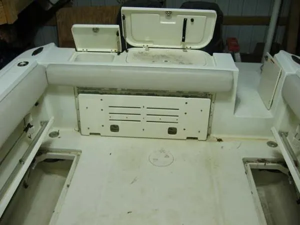 Slide: The Image of Hydra Sports 2800 Walkaround 2003 - 11
