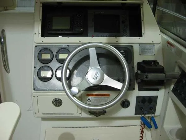 Slide: The Image of Hydra Sports 2800 Walkaround 2003 - 3