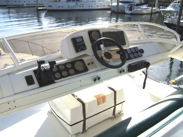 Slide: The Image of Magnum 42 custom 1979 - 7