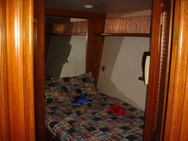 Slide: The Image of Viking 55 Flybridge MY 1989 - 9