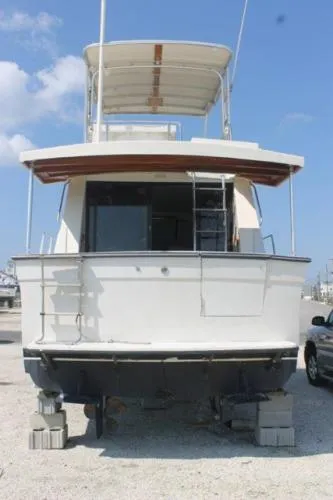 Slide: The Image of Mainship Nantucket 1988 - 8