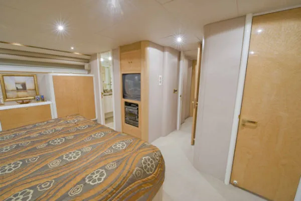 Slide: The Image of Lazzara Yachts *Flybridge MY with Euro Transom* 1999 - 10