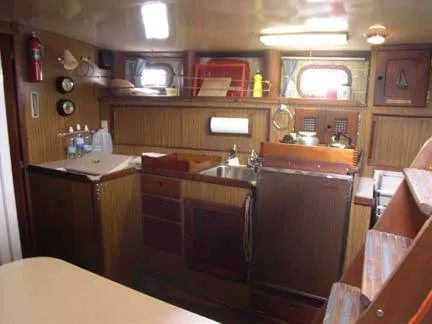 Slide: The Image of Bristol Motorsailer TC 440 1975 - 1