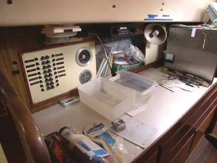 Slide: The Image of Bristol Motorsailer TC 440 1975 - 10