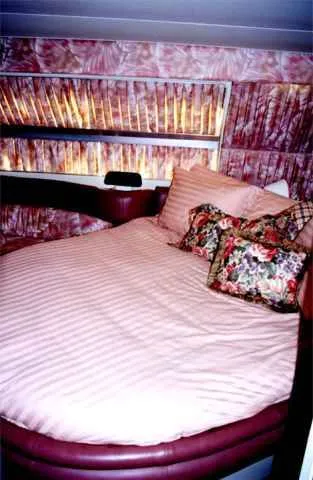 Slide: The Image of Wellcraft 1989 - 1