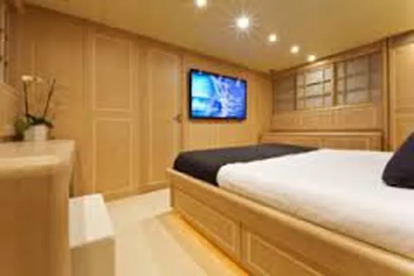 Slide: The Image of Offshore Euro Style Catamaran 2016 - 9