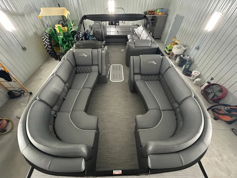 Slide: The Image of Bennington R 23 RSB 2020 - 3