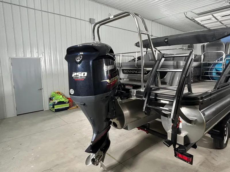 Slide: The Image of Bennington R 23 RSB 2020 - 4