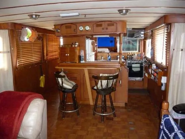 Slide: The Image of Marine Trader Flybridge Trawler Widebody 1985 - 1