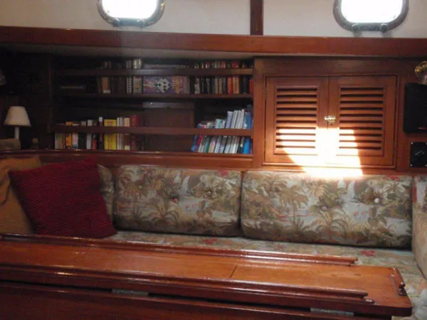 Slide: The Image of Shannon yachts Cutter Cruising Sail Yacht 1985 - 3