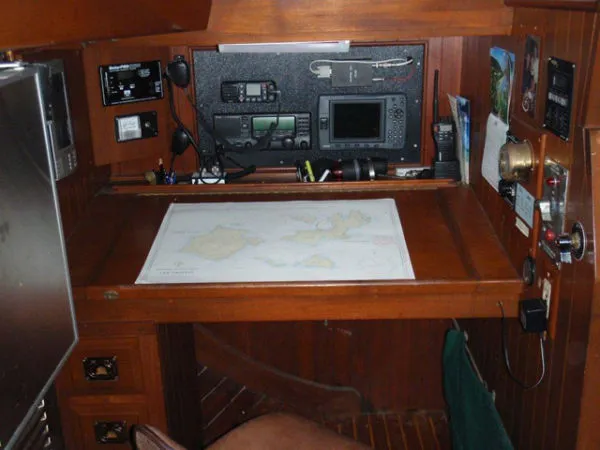 Slide: The Image of Shannon yachts Cutter Cruising Sail Yacht 1985 - 7