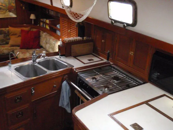 Slide: The Image of Shannon yachts Cutter Cruising Sail Yacht 1985 - 8