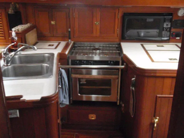 Slide: The Image of Shannon yachts Cutter Cruising Sail Yacht 1985 - 9