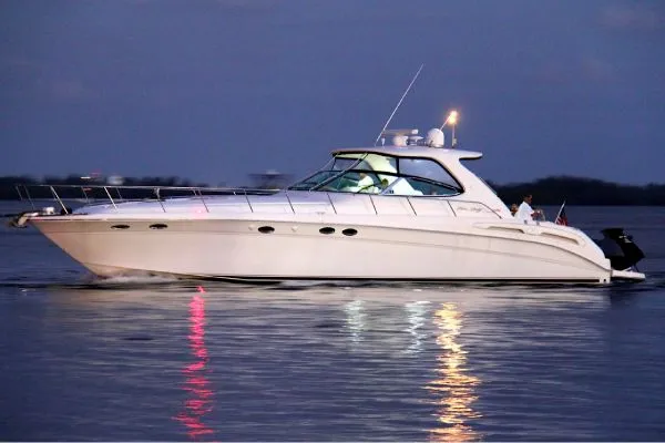 Slide: The Image of Sea Ray 540 Sundancer 2000 - 0