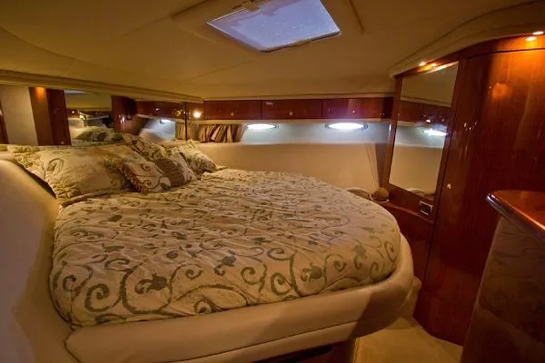 Slide: The Image of Sea Ray 540 Sundancer 2000 - 10