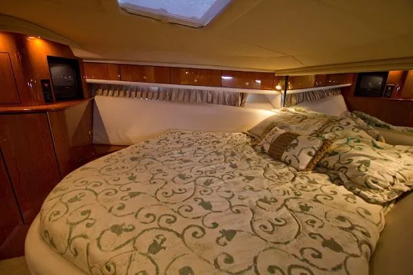 Slide: The Image of Sea Ray 540 Sundancer 2000 - 9