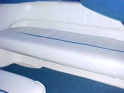 Slide: The Image of Sea Ray Sundancer 1996 - 5