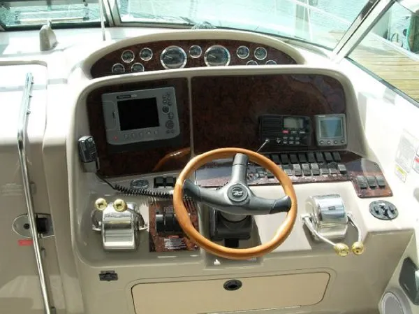 Slide: The Image of Sea Ray 340 Amberjack 2001 - 5