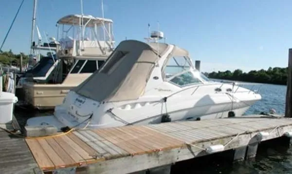 Slide: The Image of Sea Ray 32 Sundancer 2002 - 5