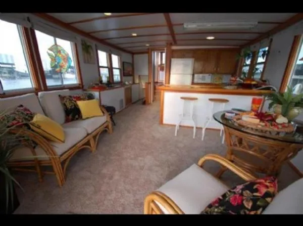Slide: The Image of Victory Pilothouse 1974 - 3