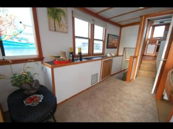 Slide: The Image of Victory Pilothouse 1974 - 4