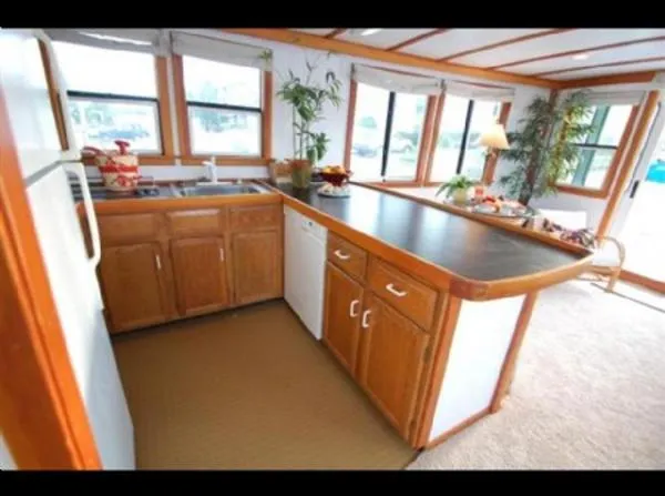 Slide: The Image of Victory Pilothouse 1974 - 6