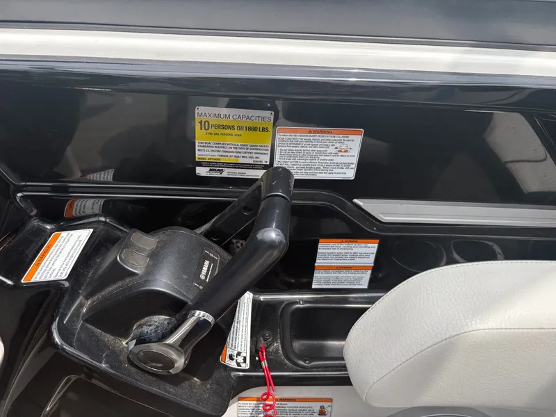 Slide: The Image of Yamaha 212X 2019 - 5