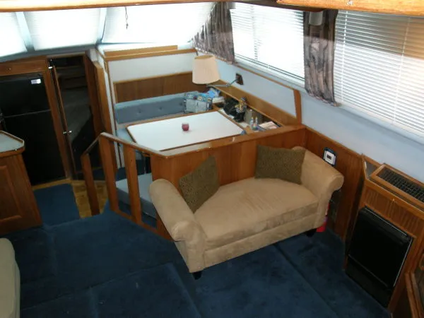 Slide: The Image of Sea Ray Aft Cabin Motoryacht 1988 - 3