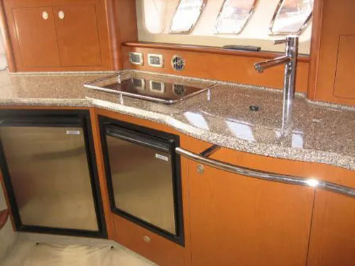 Slide: The Image of Sea Ray 40 Sundancer 2008 - 2
