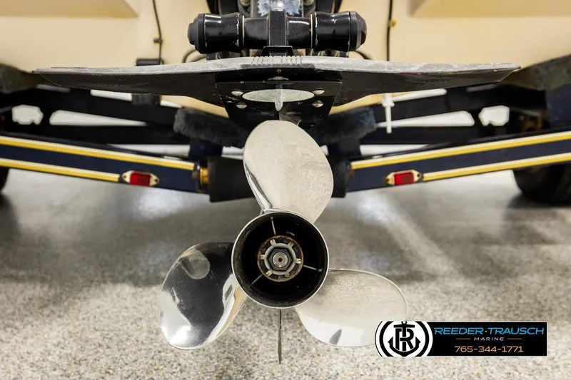 Slide: The Image of Close-up of a 1988 Celebrity 180 V boat propeller in a showroom. - 38