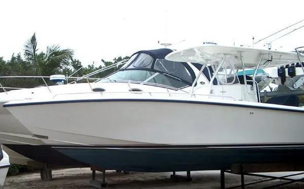 Slide: The Image of Venture 34 Center Console 2004 - 1
