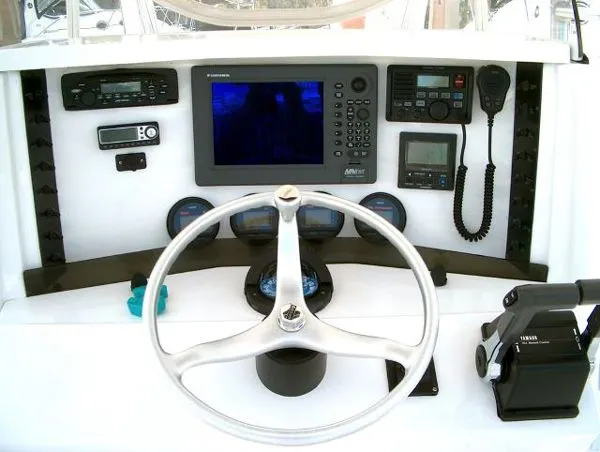 Slide: The Image of Venture 34 Center Console 2004 - 5