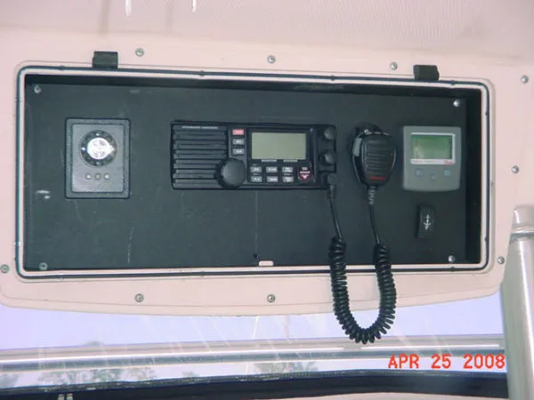 Slide: The Image of Boston Whaler 340 Defiance 2000 - 9