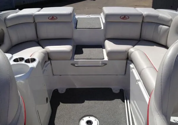 Slide: The Image of Ebbtide 2600 SS Cuddy Bowrider 2006 - 7