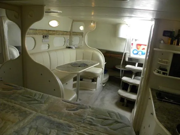 Slide: The Image of Rinker 340 Fiesta Vee 1999 - 2
