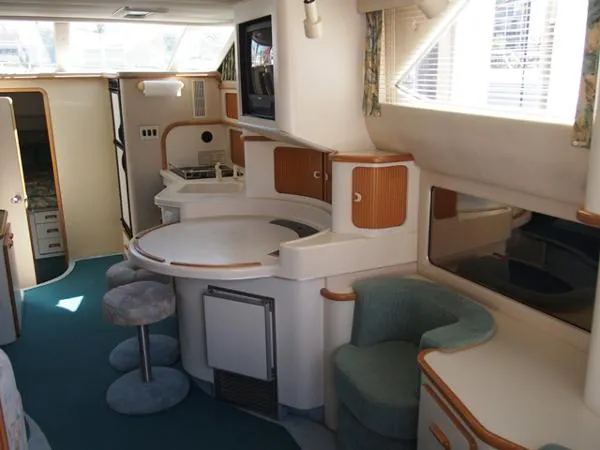 Slide: The Image of Sea Ray 440 Express Bridge 1994 - 5