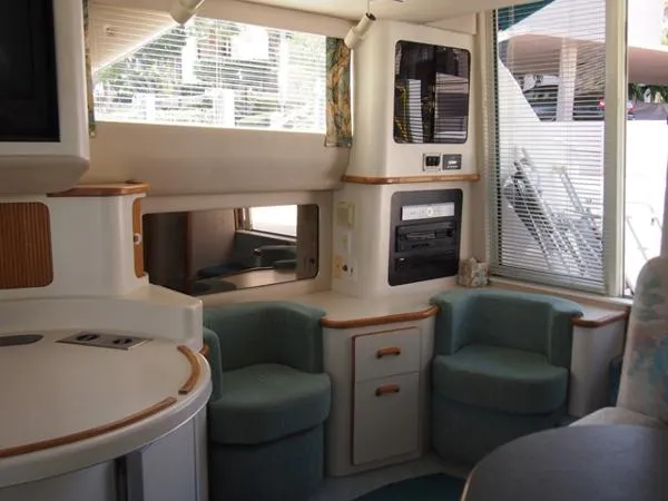 Slide: The Image of Sea Ray 440 Express Bridge 1994 - 6