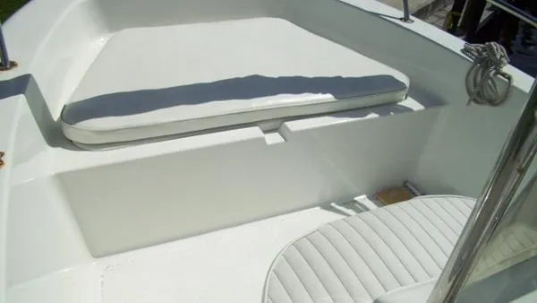 Slide: The Image of Sea Boss 180 Center Console 2007 - 1