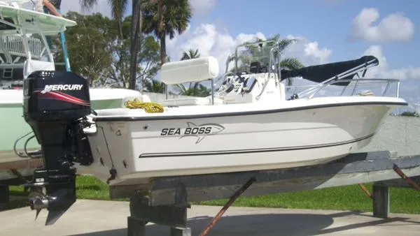 Slide: The Image of Sea Boss 180 Center Console 2007 - 6