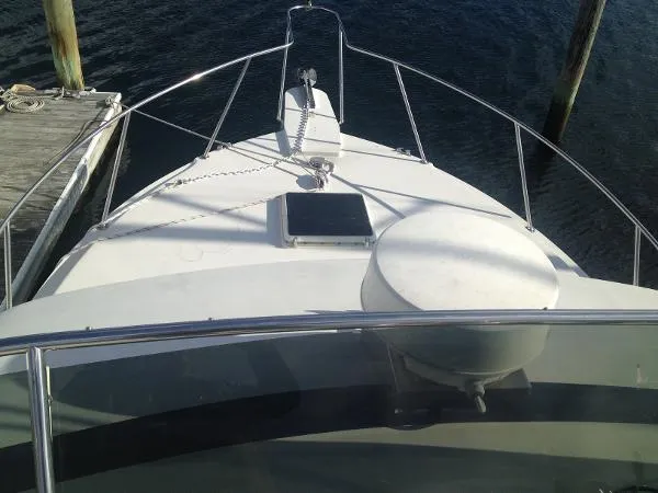 Slide: The Image of Tollycraft 30 Sport Cruiser 1989 - 6