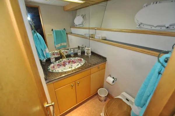Slide: The Image of Crescent Raised Pilothouse Motor Yacht 1991 - 10