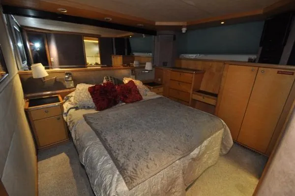 Slide: The Image of Crescent Raised Pilothouse Motor Yacht 1991 - 7