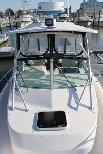 Slide: The Image of Grady White Gulfstream 2002 - 5